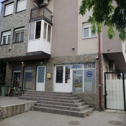 Izdajem stan u Batajnici